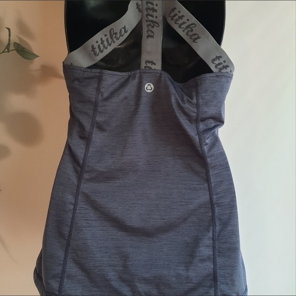 Titika workout tanktop, size Medium - Picture 3 of 7